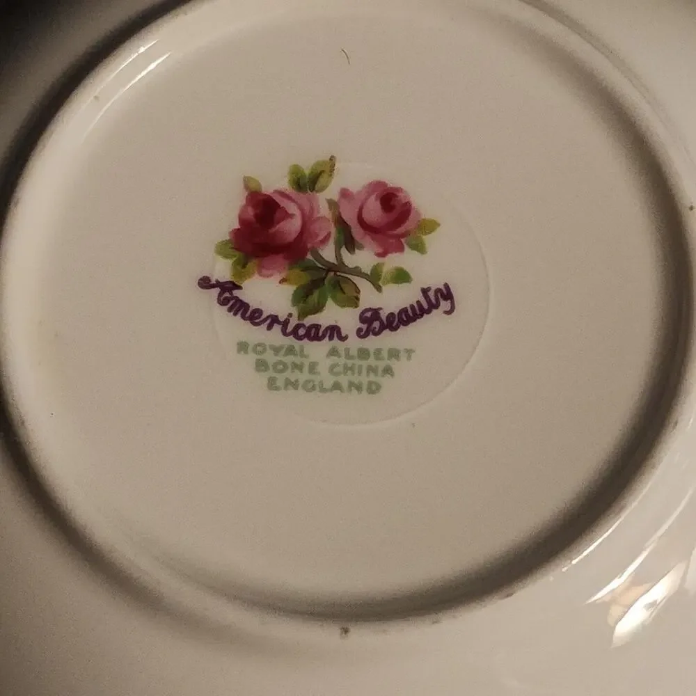 Royal Albert American Beauty Fruit Dessert (Sauce) 5.5